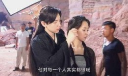 爆料邓伦杨紫最新动态,甜蜜互动引热议，恋情疑曝光？